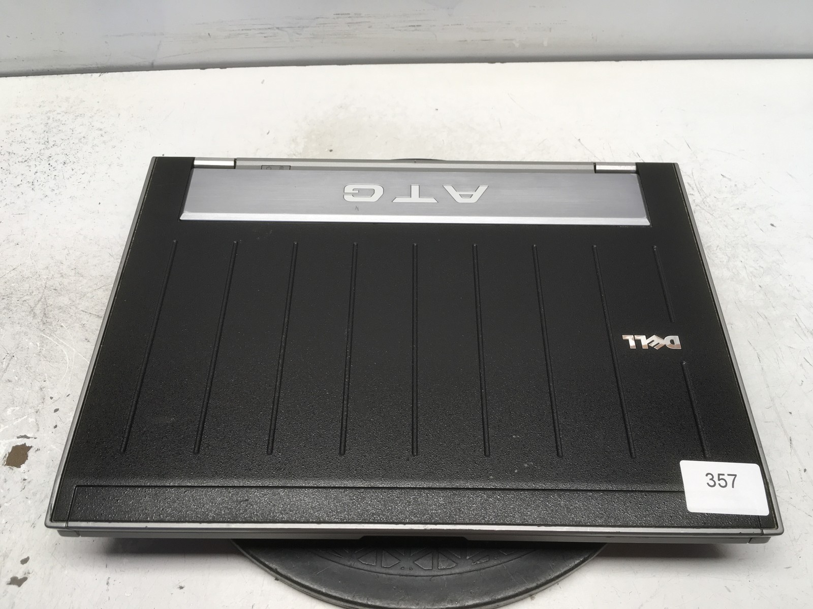 Dell Latitude E6400 ATG Intel Core 2 Duo P8400 2.26GHz 1 GB NO HDD No Batt