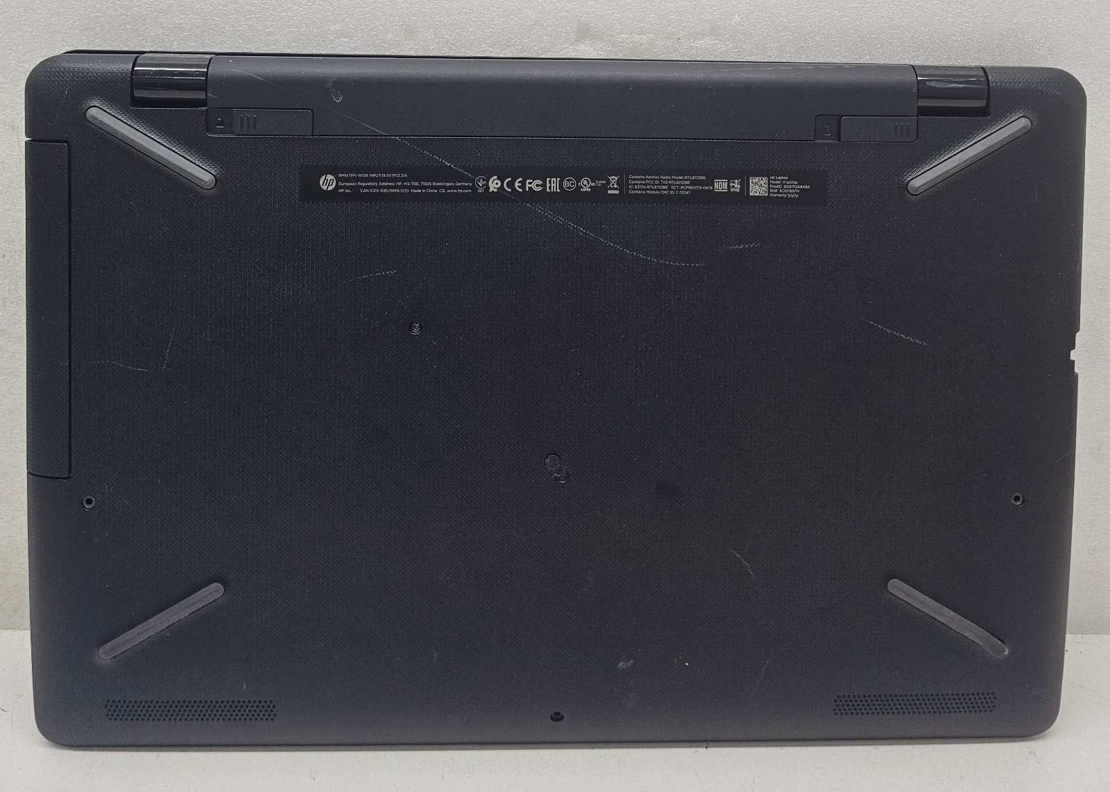 HP Laptop 17-bs011dx 17.3″ Intel Core i5-7200U 8GB Ram NO HD/OS (FL)
