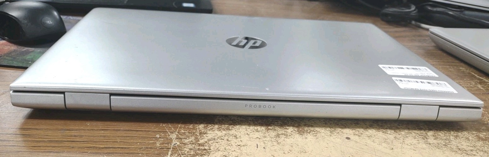 HP ProBook 650 G5 15.6″ W/ Intel i5-8365U @ 1.6GHz, 8GB, 256GB.