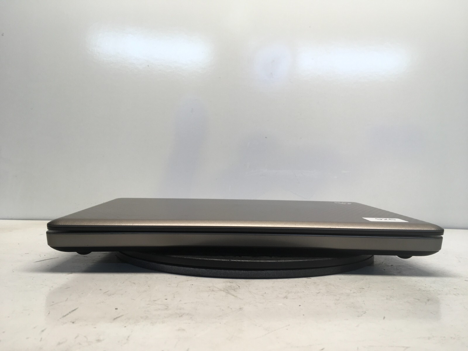 HP G62-225DX Intel Pentium Dual-Core T4500 2.3GHz 512 MB NO HDD No Batt