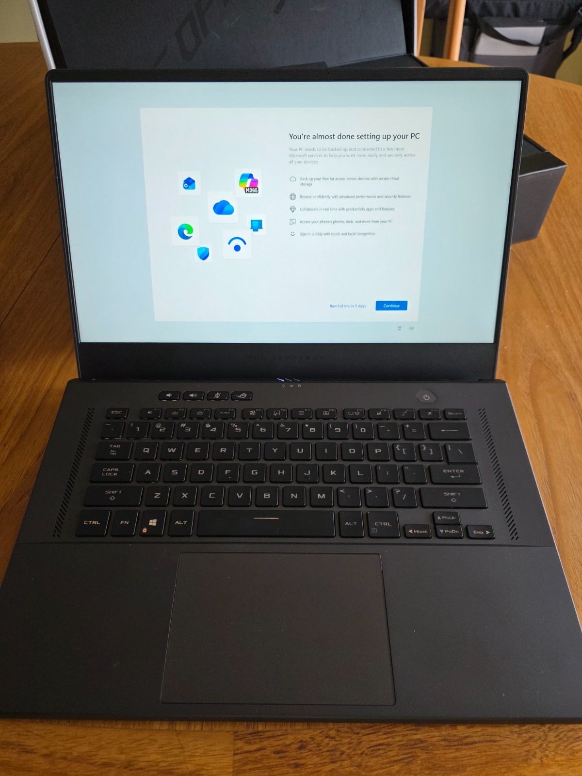ASUS ROG Zephyrus G15 (GA503Q) | 15.6″ 1440p | Ryzen 9 5900HS | RTX 3070 | 24GB