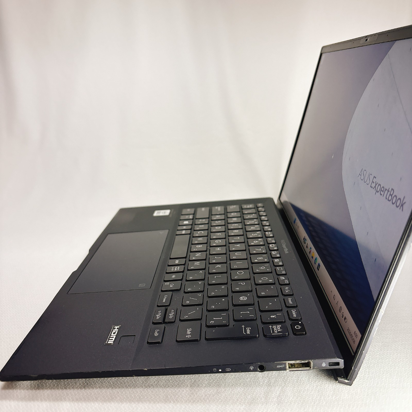 ASUS EXPERTBOOK B9 B9450FA Core i7-10510U 16GB RAM 256GB SSD with numpad #995