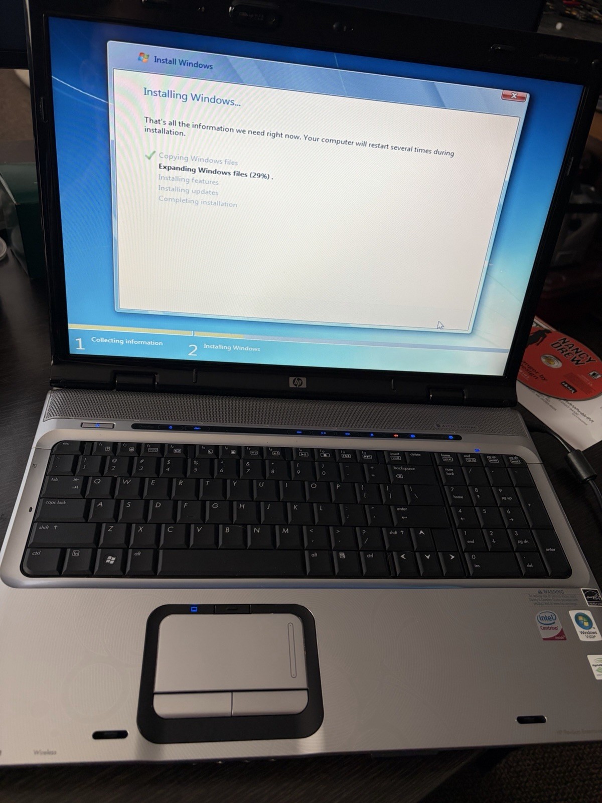 HP Laptop DV9700 SSD Drive 4GB Ram Intel Centrino Windows 7