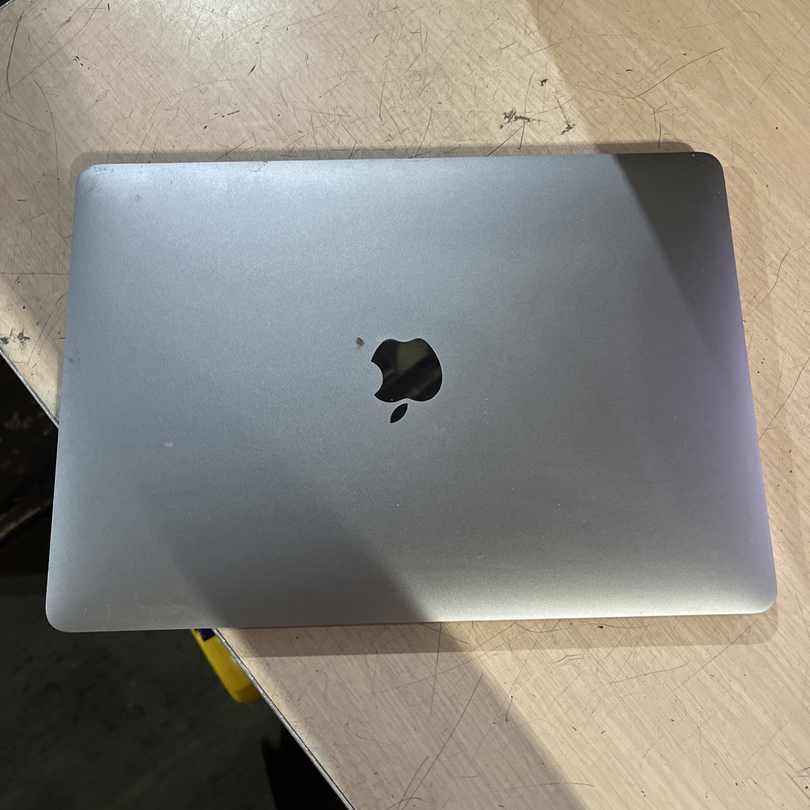 APPLE MACBOOK PRO 13″ MID-2017 CORE I5-7360U 2.3GHZ 8GB RAM NO HD