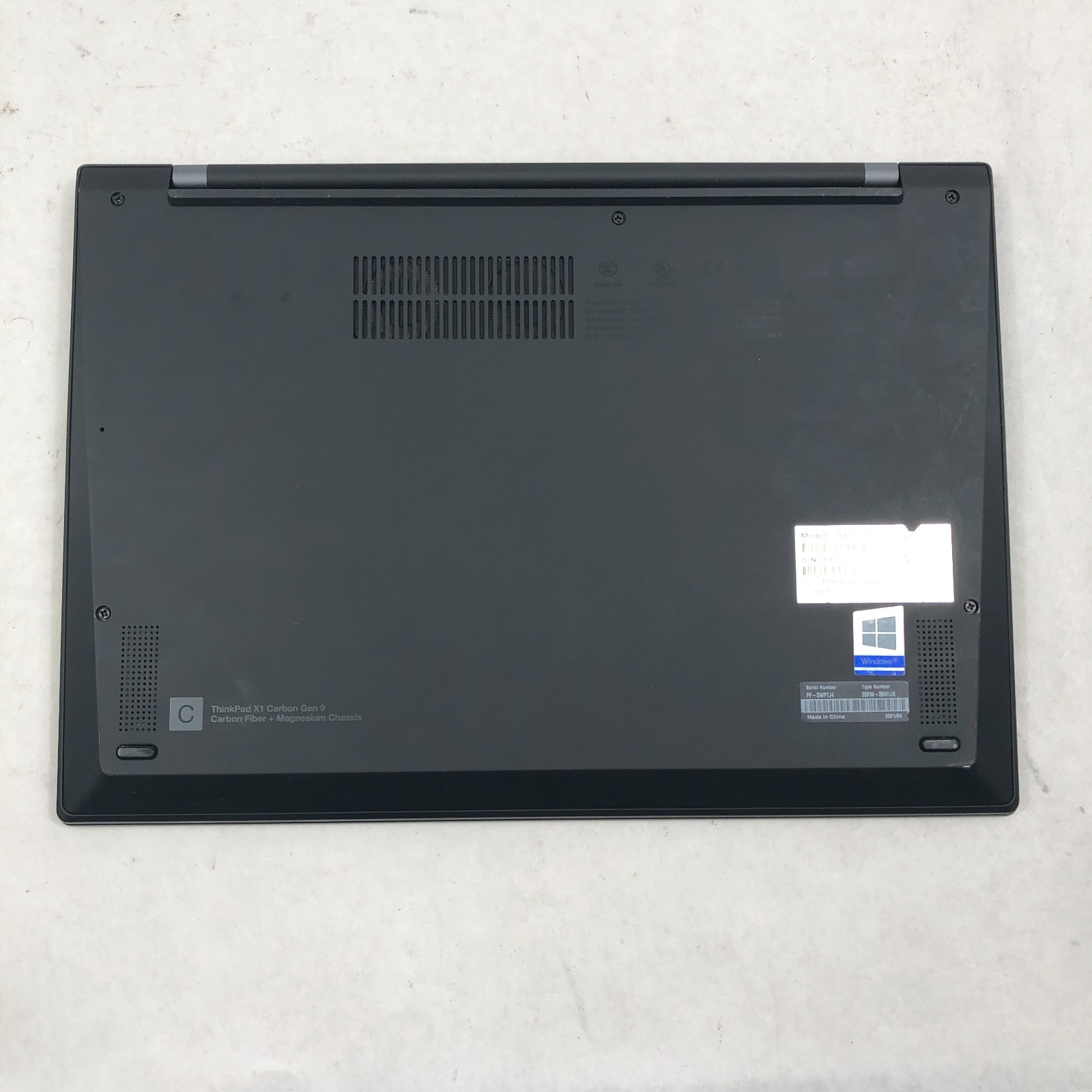 Lenovo X1 Carbon Gen 9 Intel Core i7-1185G7 16GB RAM NO SSD NO OS