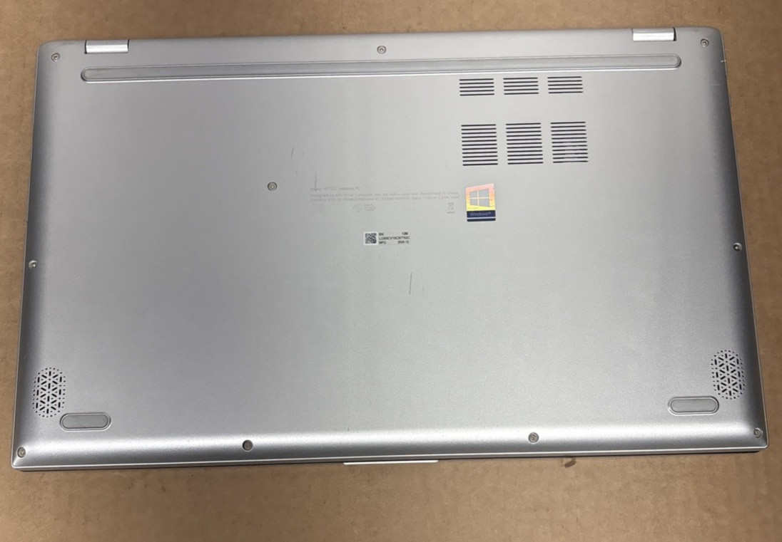 Asus Sonicmaster Amd Ryzen 3 256GB SSD AMD Radeon Graphics M712D