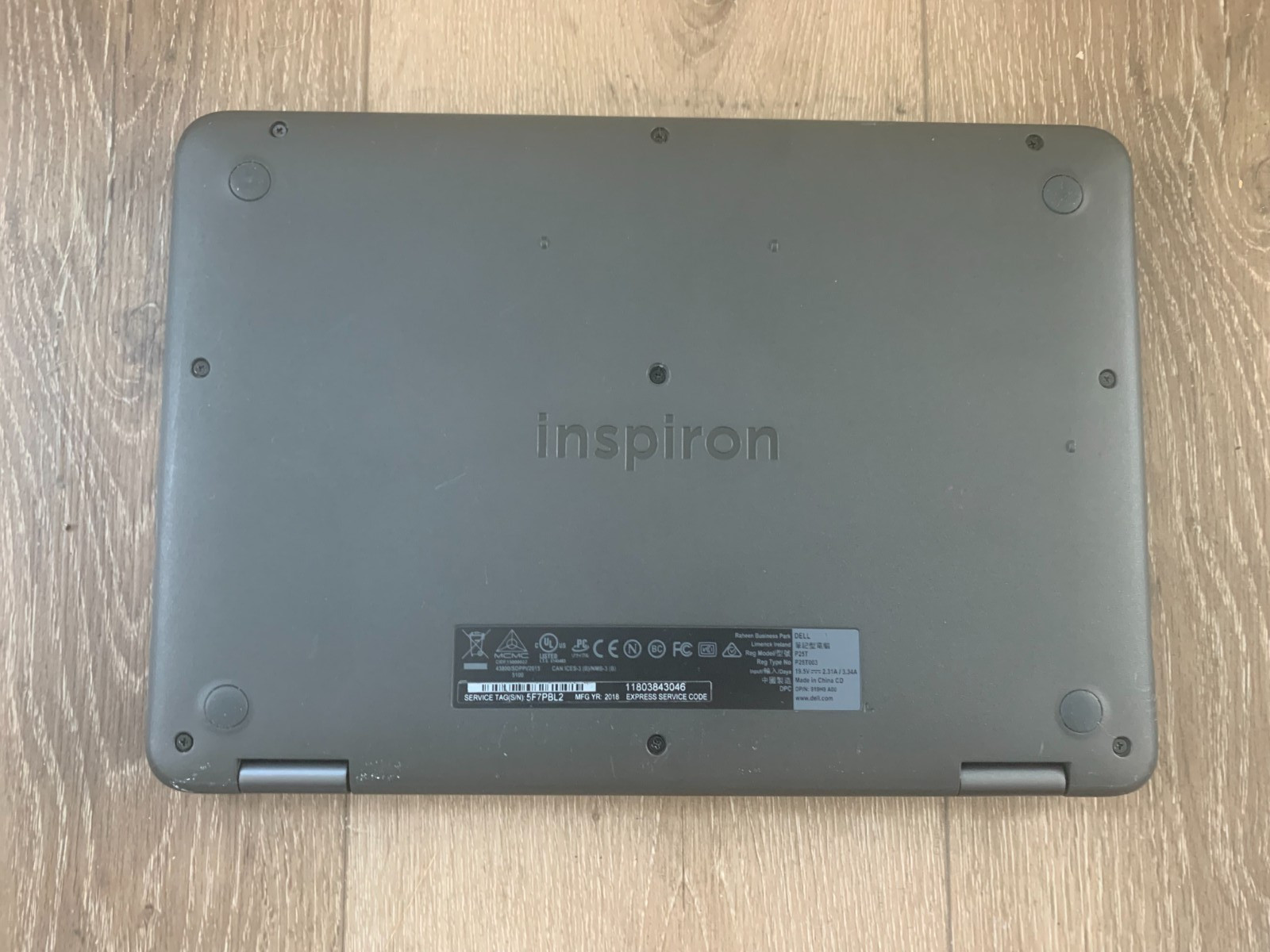 Dell Inspiron 3185 11.6″ AMD A9-9420e Radeon R5 1.80GHz 4GB RAM 500GB HDD Win10
