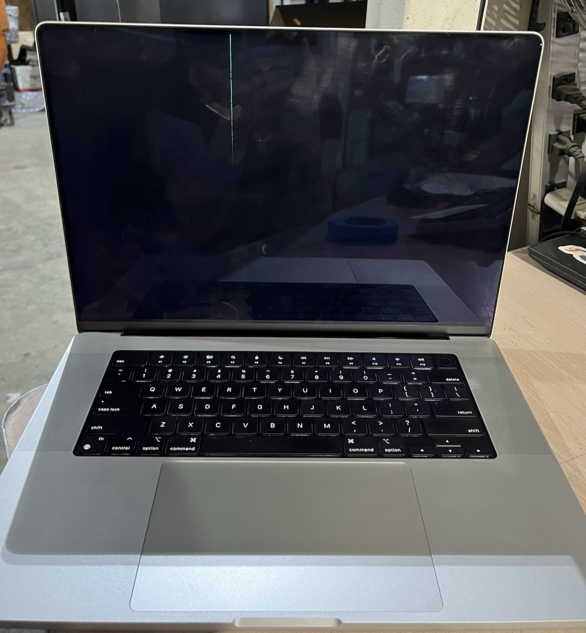APPLE MACBOOK PRO “M1″ 10 CPU/16 GPU 16” 3.2GHZ 16GB RAM 512SSD