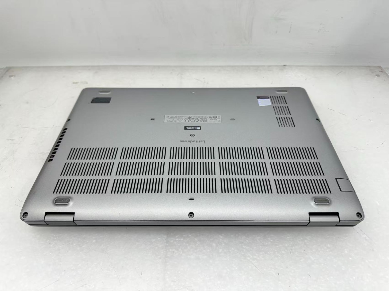 Dell Latitude 5410 Intel i5-10210U@1.6Ghz 16GB 256G Windows 11 65W/AC
