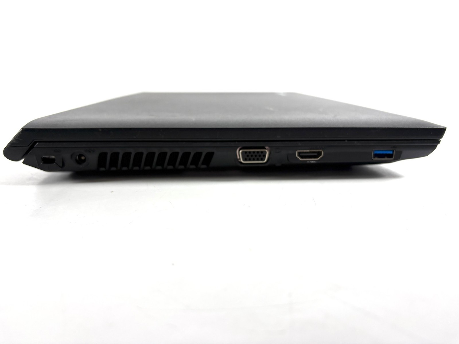 Lenovo B575e – 15.6″ HD, 1.7GHz AMD E2-1800, 4GB RAM, 320GB HDD, Windows 10