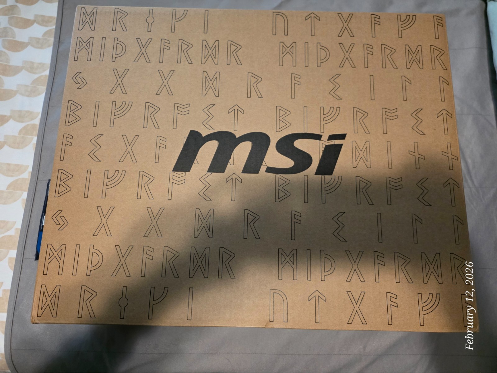 MSI Titan 18 HX Dragon Edition Norse Myth A2XWJG-440US U9-285HX RTX 5090 96G 6TB