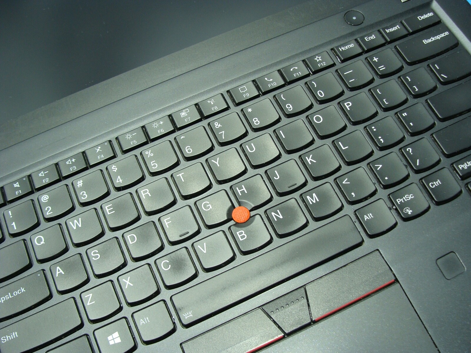 Lenovo ThinkPad T14 Gen 1 Intel i5-10210U 1.60GHz 8GB RAM 512GB SSD