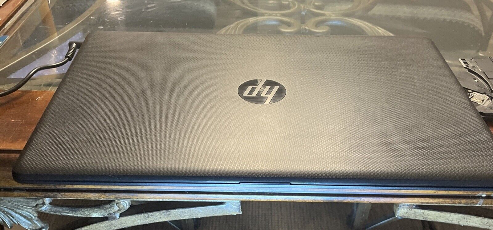 HP Laptop 17-BY1053DX 17.3″HD i5-8265U@1.6GHz 8GB MEM 1 TB NVMe SSD Win 11Home