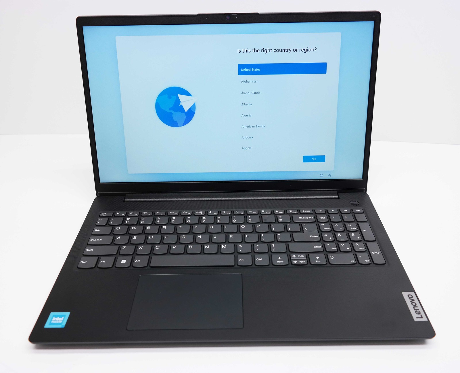 Lenovo V15 G2 15.6″ Intel Celeron N4500 16GB RAM 1TB SSD