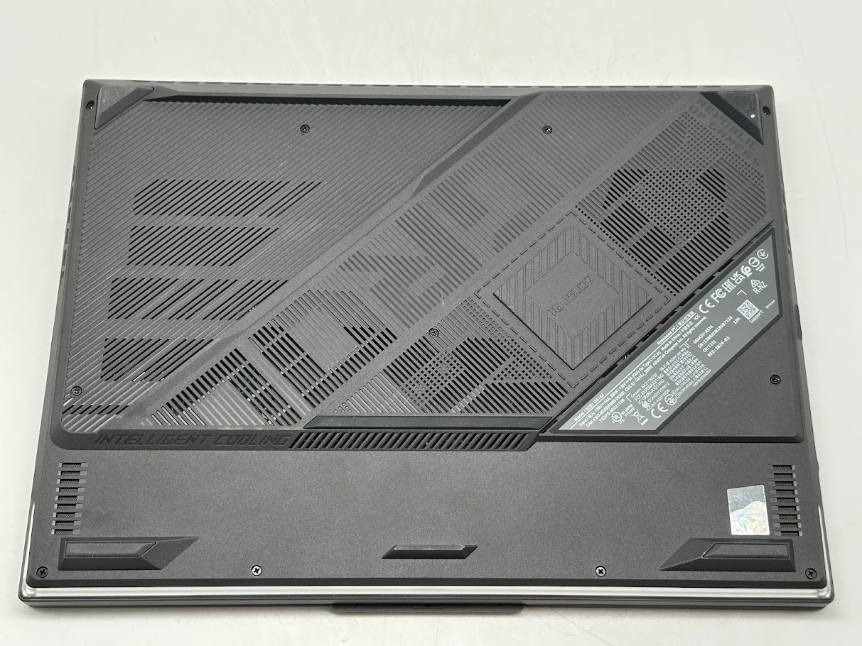 ASUS ROG Strix G16 RTX 4060, i7-13650HX 16GB DDR5, 1TB SSD (G614JV-AS74)