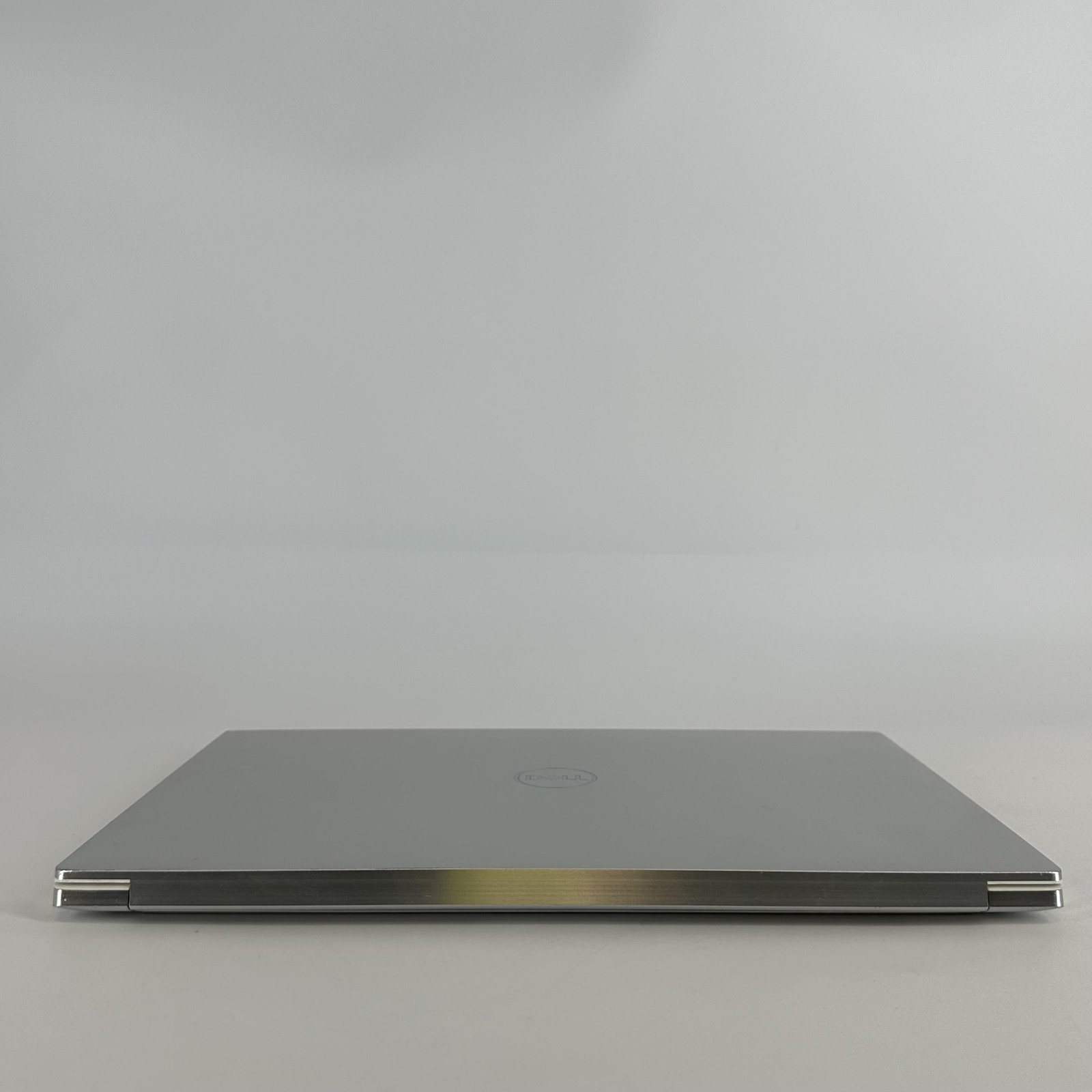 Dell XPS 15 9520 Silver 3.5K TOUCH 2.3 GHz i7-12700H 32GB 1TB Good – FRAME SPLIT