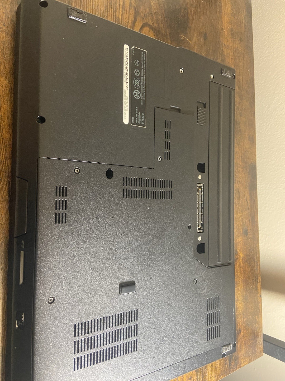 Parts only not working no power cord Dell Latitude E5400 Intel Core i5 Black