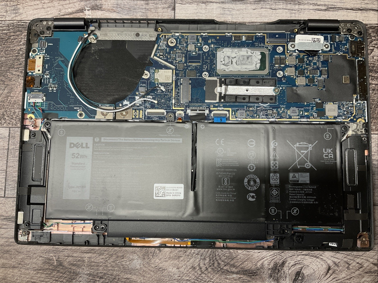 Dell Latitude 7310 / Unknown CPU / Laptop Notebook PC / M10