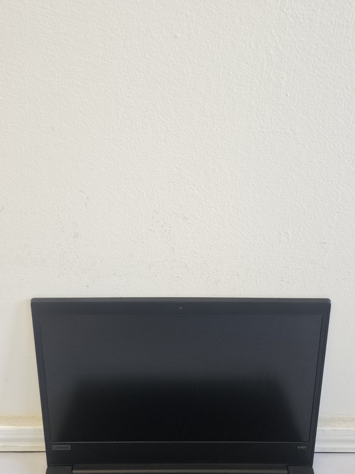 Lenovo ThinkPad E495 Laptop – AMD Ryzen 5-3500u – 8GB RAM – 256GB SSD – Win 10