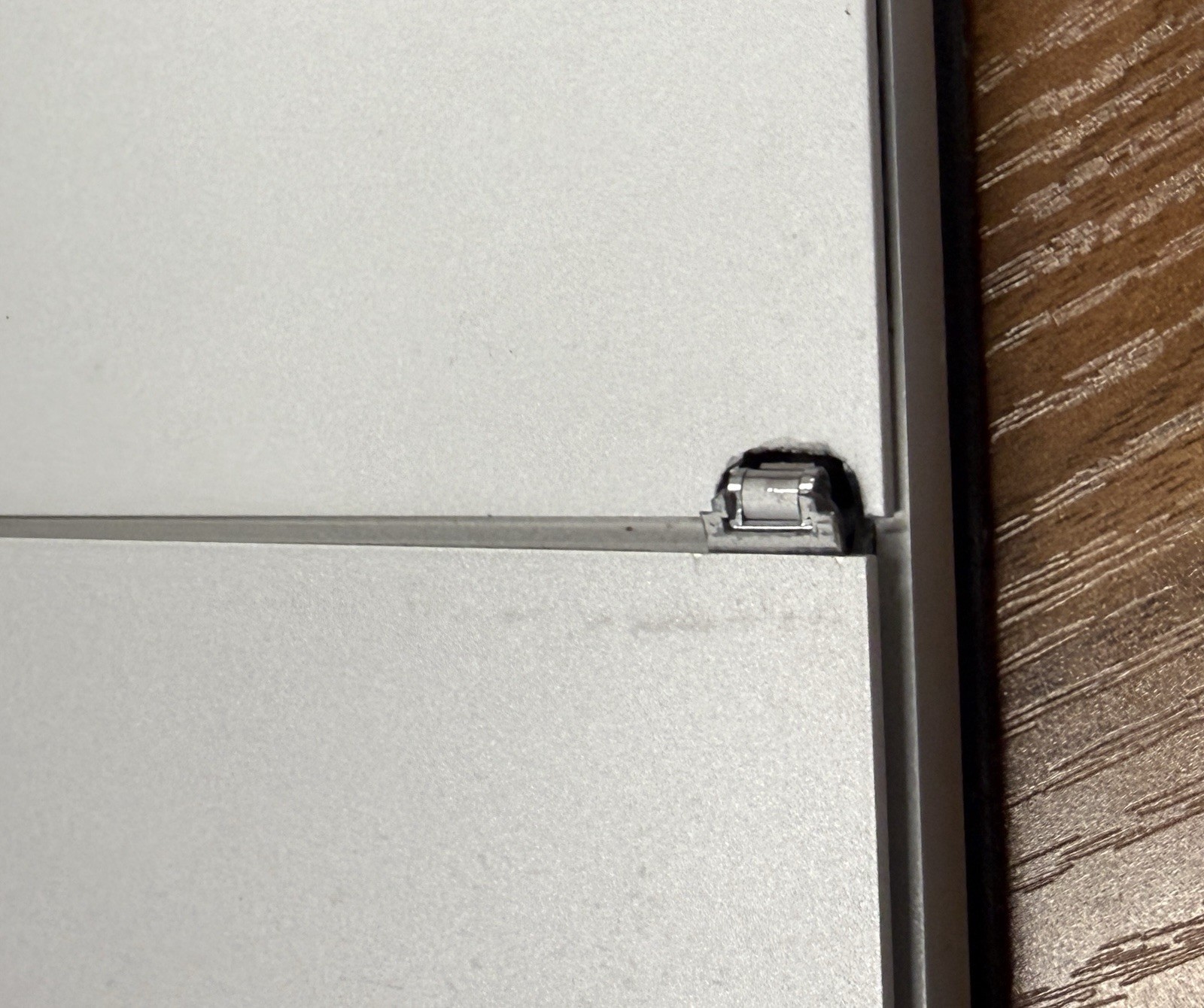 Microsoft Surface Pro 5 i7 8GB 256GB Touch Pen 2 Keyboards – SEE DESCRIPTION