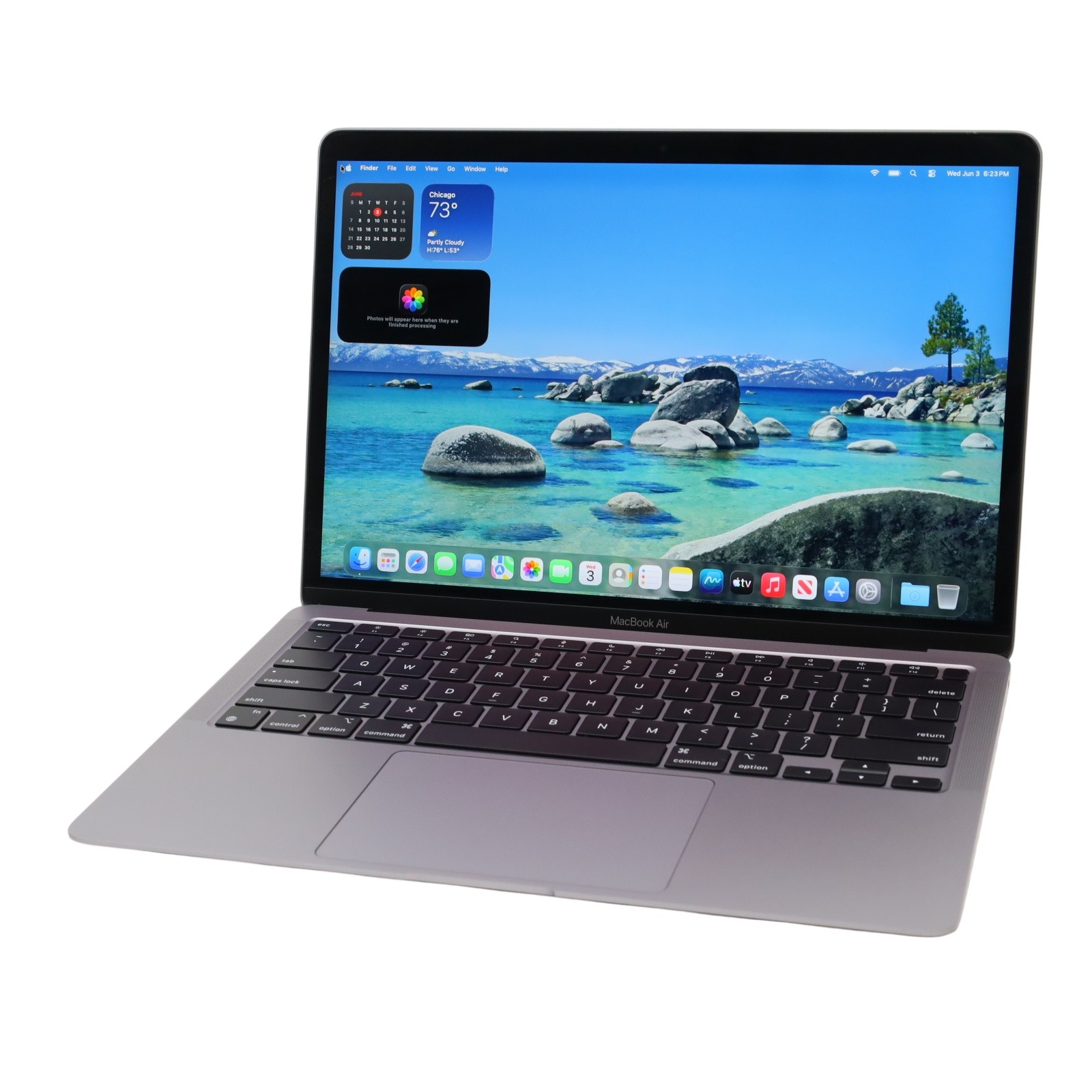 Apple MacBook Air 2020 MGN63LL/A M1 3.2GHz 8GB Unified RAM 256GB SSD 13.3″
