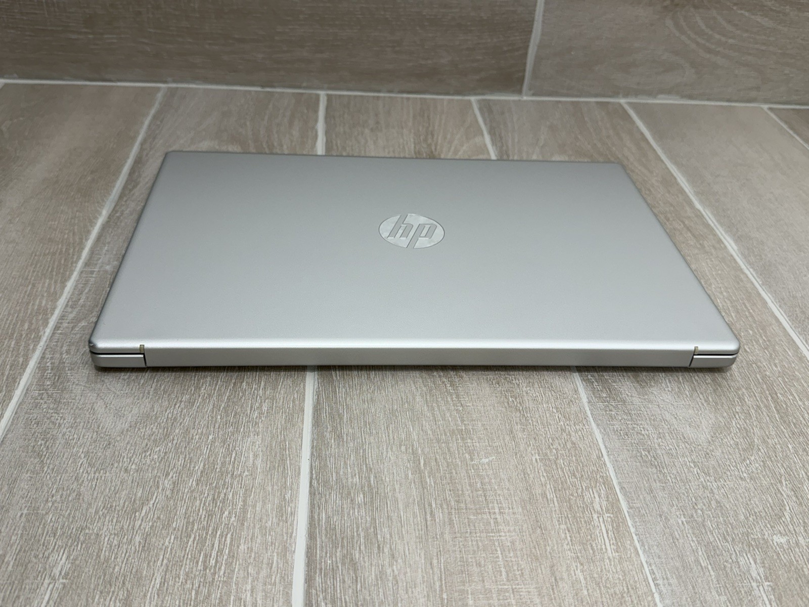 HP Laptop 15-FC0127NR 15.6″ Laptop Ryzen 7-7730U 16GB RAM 1TB NVMe SSD Win-11