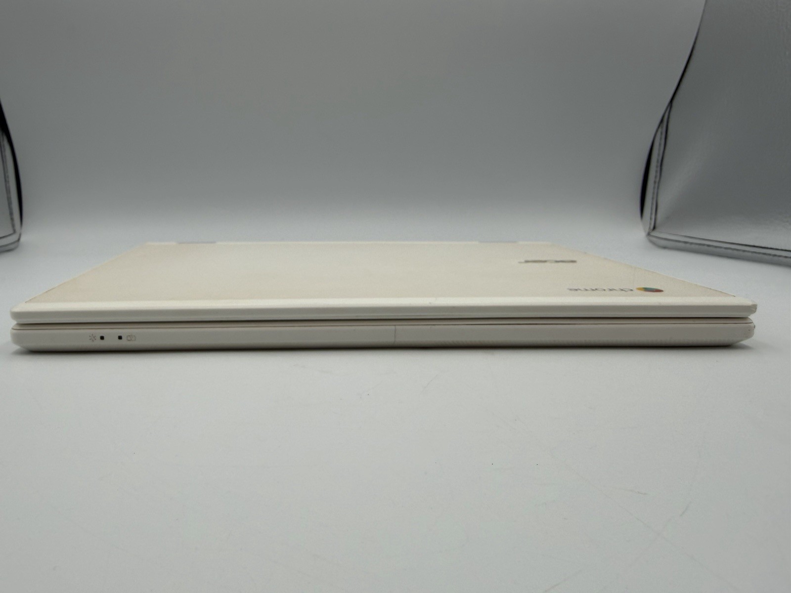 Acer Chromebook 11 CB3-131 Intel Chromebook Laptop 11.6” Chrome OS White