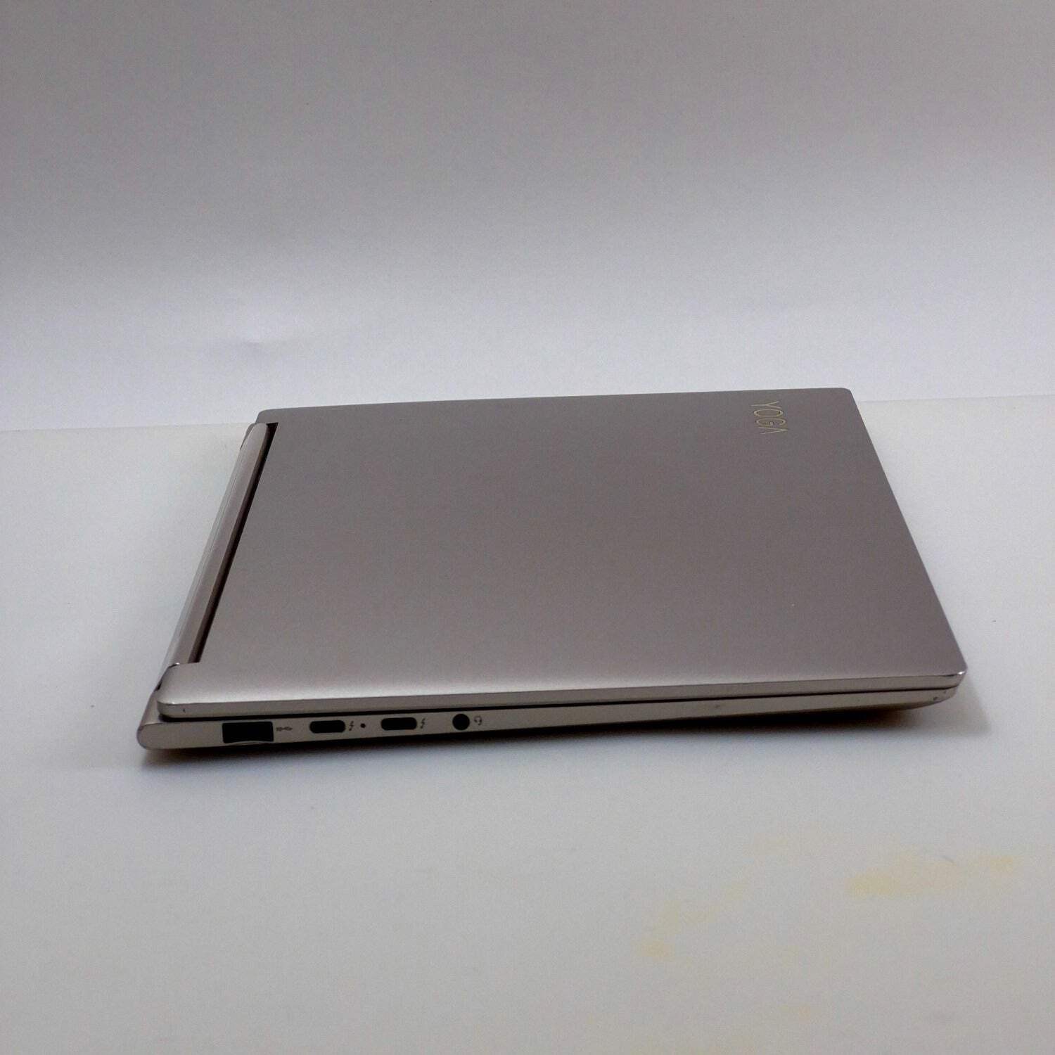 Lenovo Yoga 9i 2-in-1 14ITL5 14″ i7-1185G7 16GB RAM 512GB SSD Cracked Screen