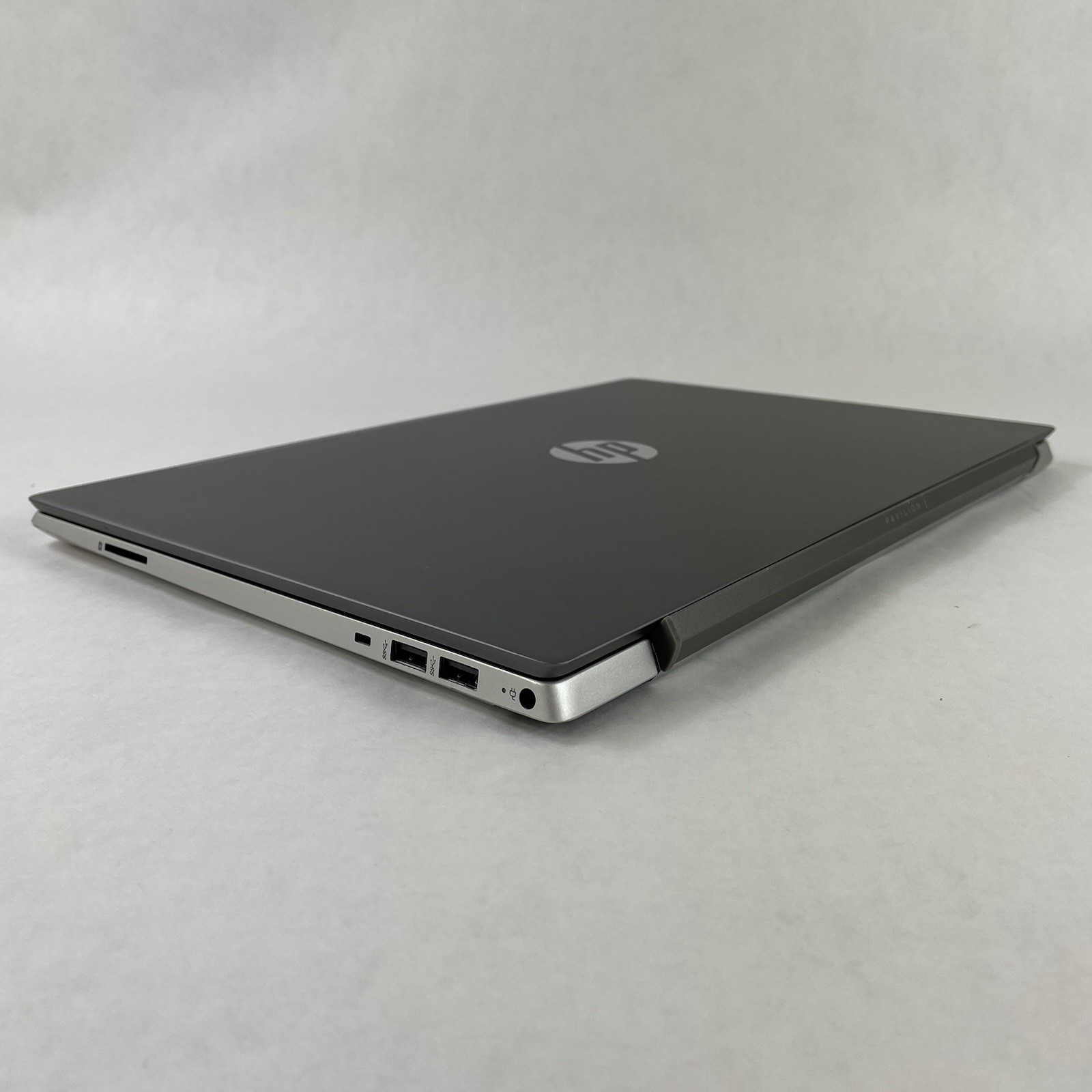HP 15-cs3067st 15.6″ i7-1065G7 1.30 GHz 8 GB RAM No SSD No OS – READ