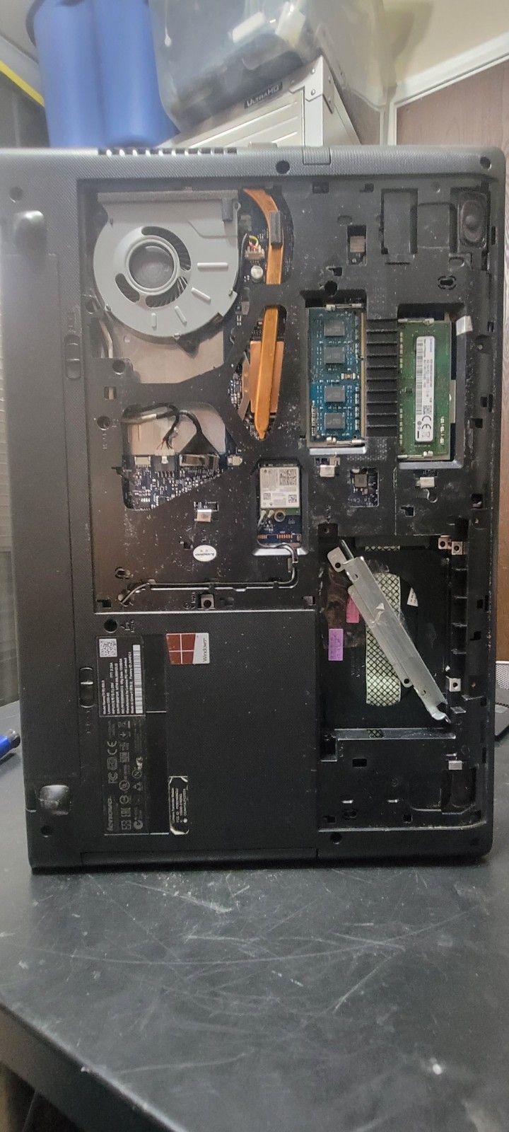 Lenovo G50-80 15.6″ Laptop Intel Core i3-3040U- No HDD No Power
