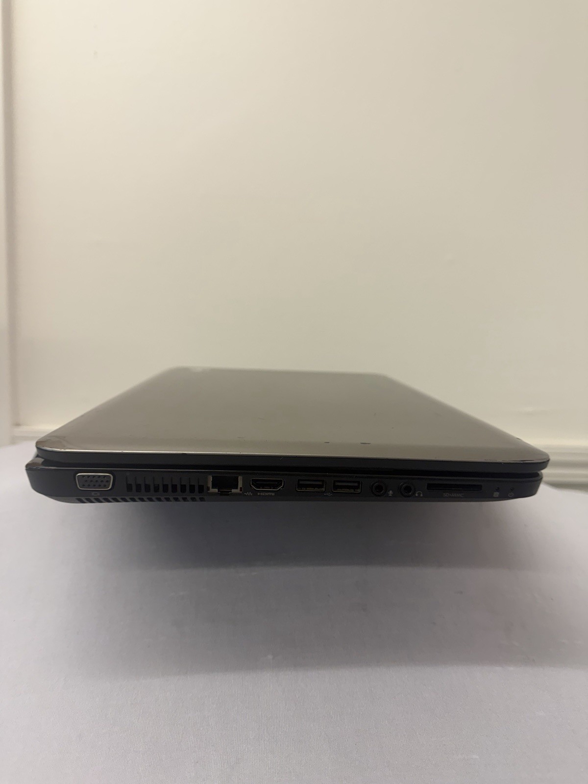 HP Pavillion g6 Laptop – Pixel Blotches on Screen – AMD A6-3420m – Read Des