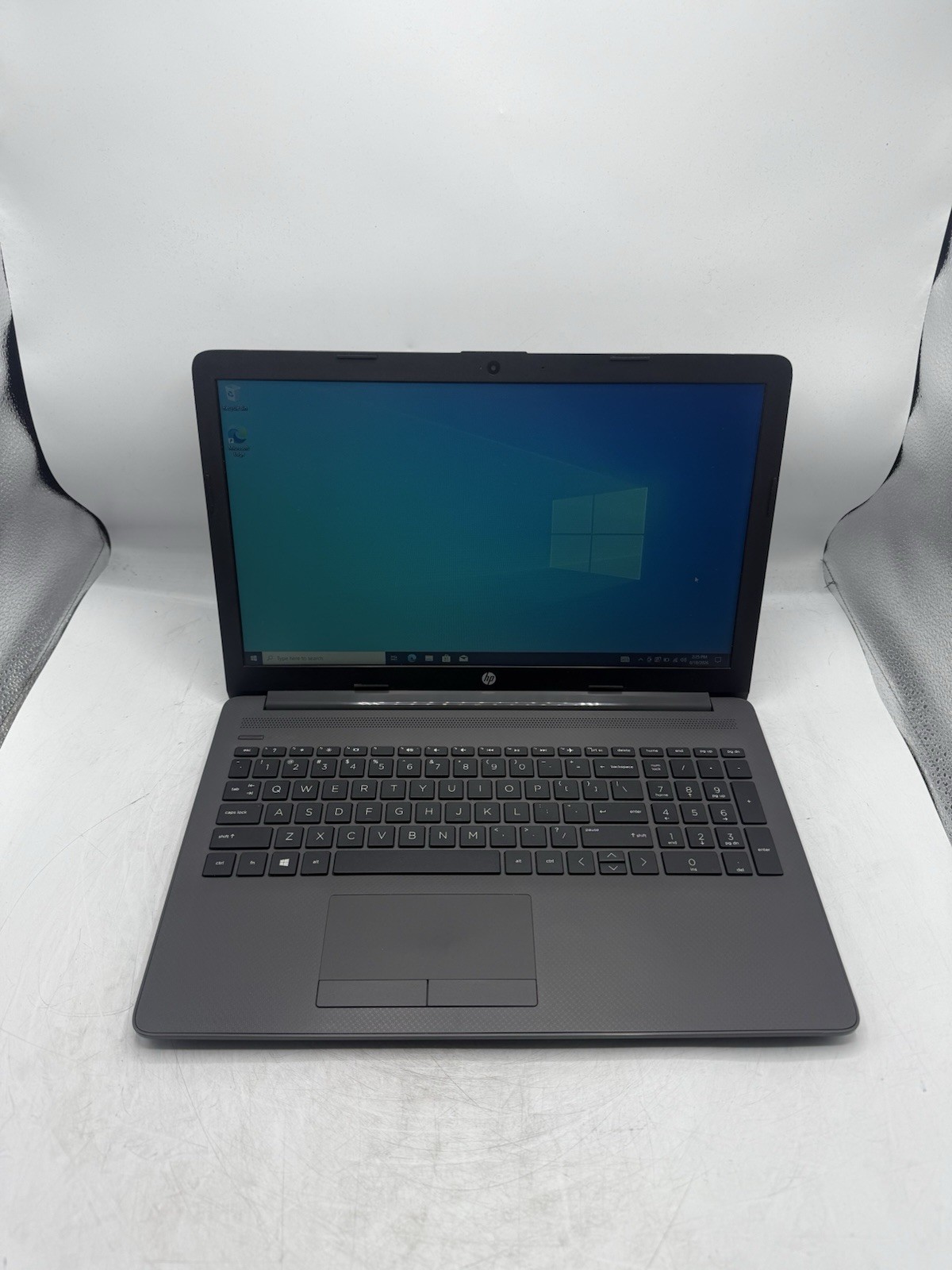 HP 255 G7 15.6” Laptop AMD A6-9225 8GB RAM 128GB SSD Win10P