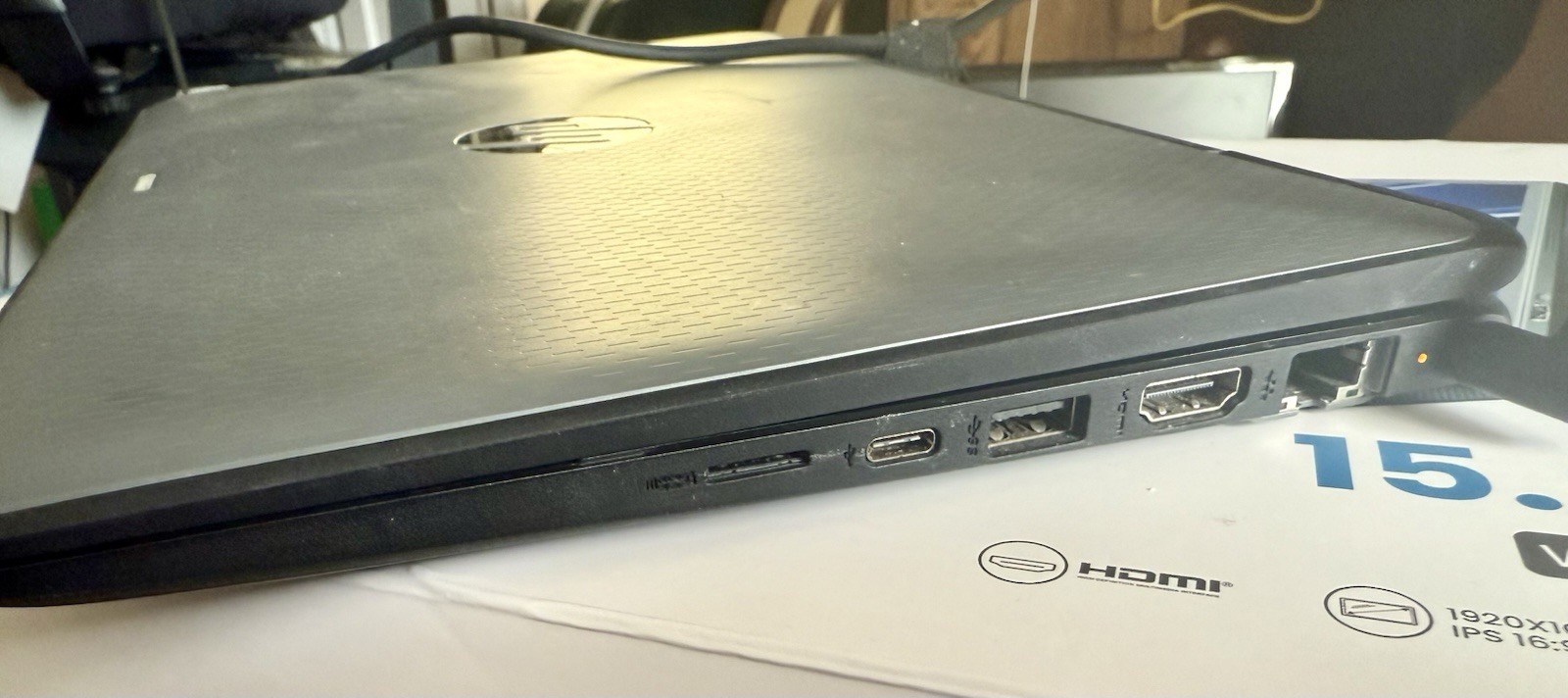 HP ProBook x360 11 G2 EE Laptop, Core m3-7Y30, 8GB RAM, Linux Mint, 11″ Webcam