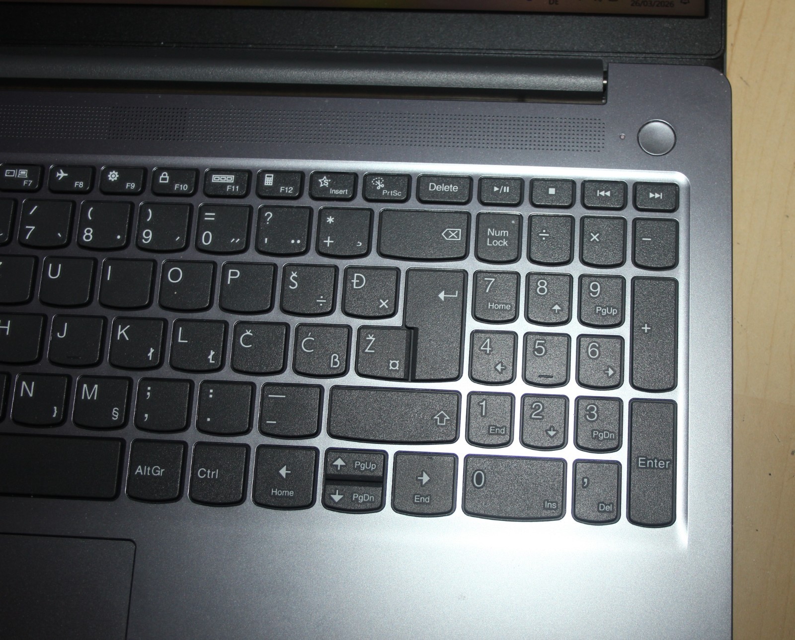 BJ 2025 Lenovo Notebook IdeaPad Slim 3 15IAN8, 15.6 inch, Full HD, win11 pro