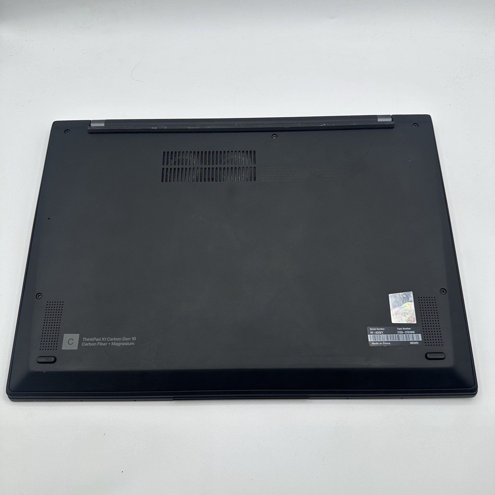Lenovo ThinkPad X1 Carbon Gen 10 Touch 14″ i7-1260P 16GB RAM 1TB SSD Win11