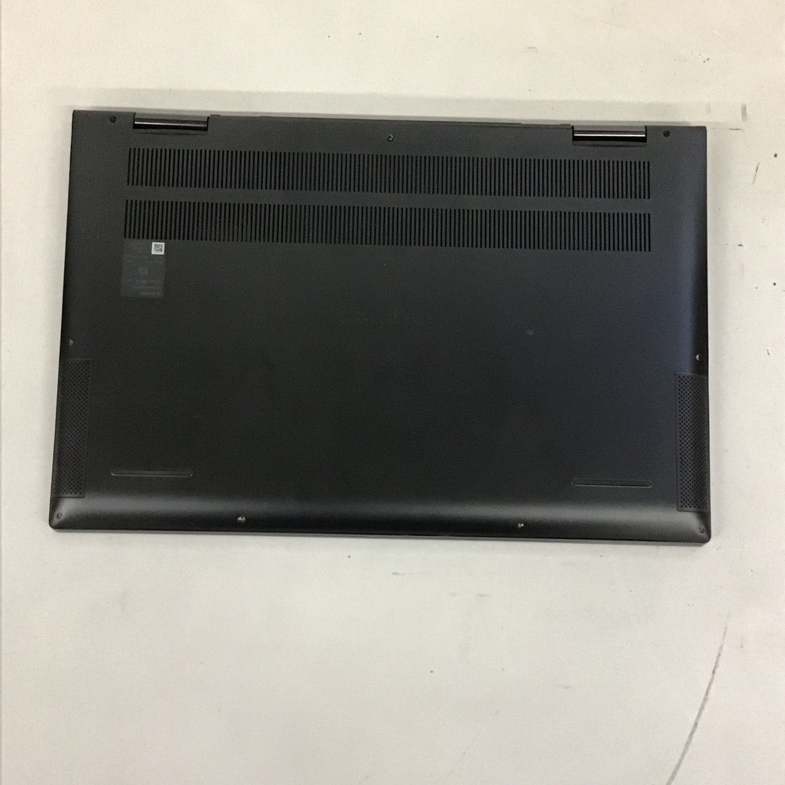 Dell Inspiron 7506 2-N-1 i7-1165G7 @2.80GHz | 256GB NVME | 16GB RAM | No OS