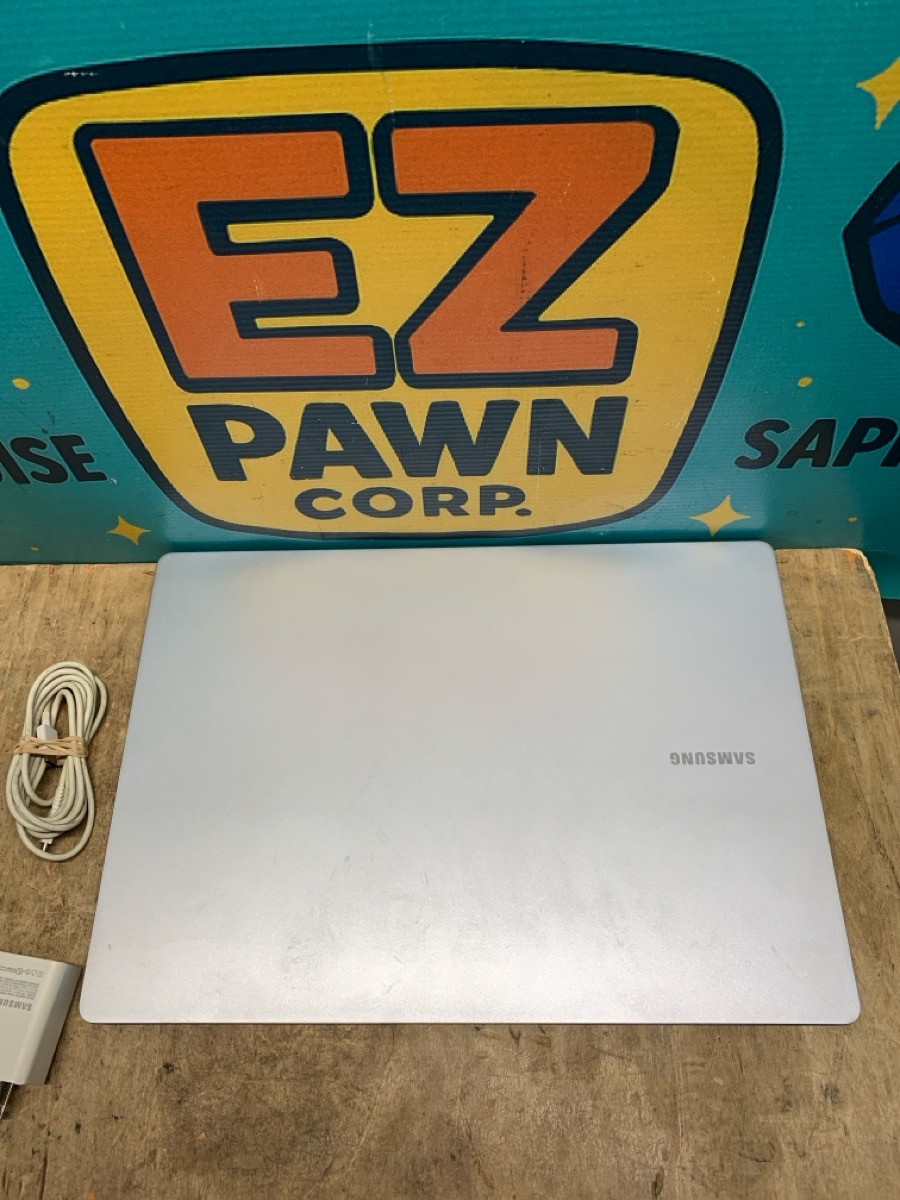 Samsung Galaxy Book 4 Edge 16in Snapdragon X Elite 16GB – 512GB SSD (E10050150)