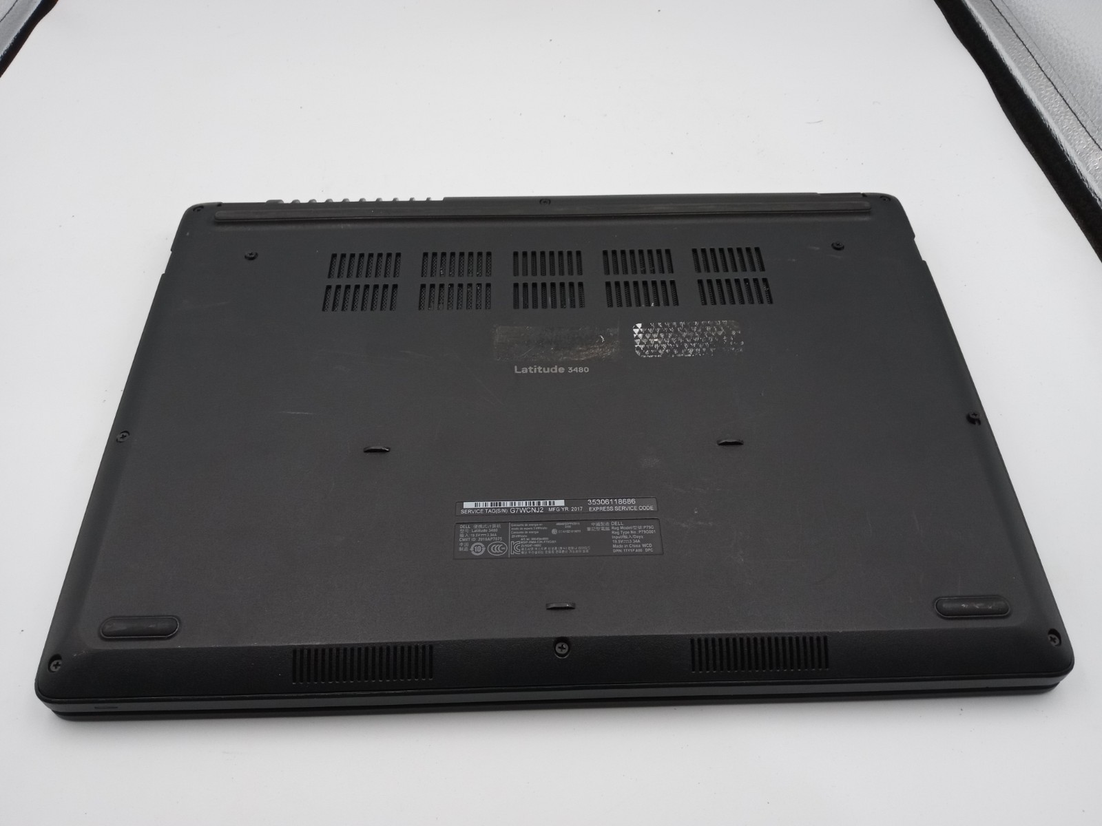 Dell Latitude 3480 14″ Laptop Intel Core i5 7th Gen – BOOTS – READ -RR