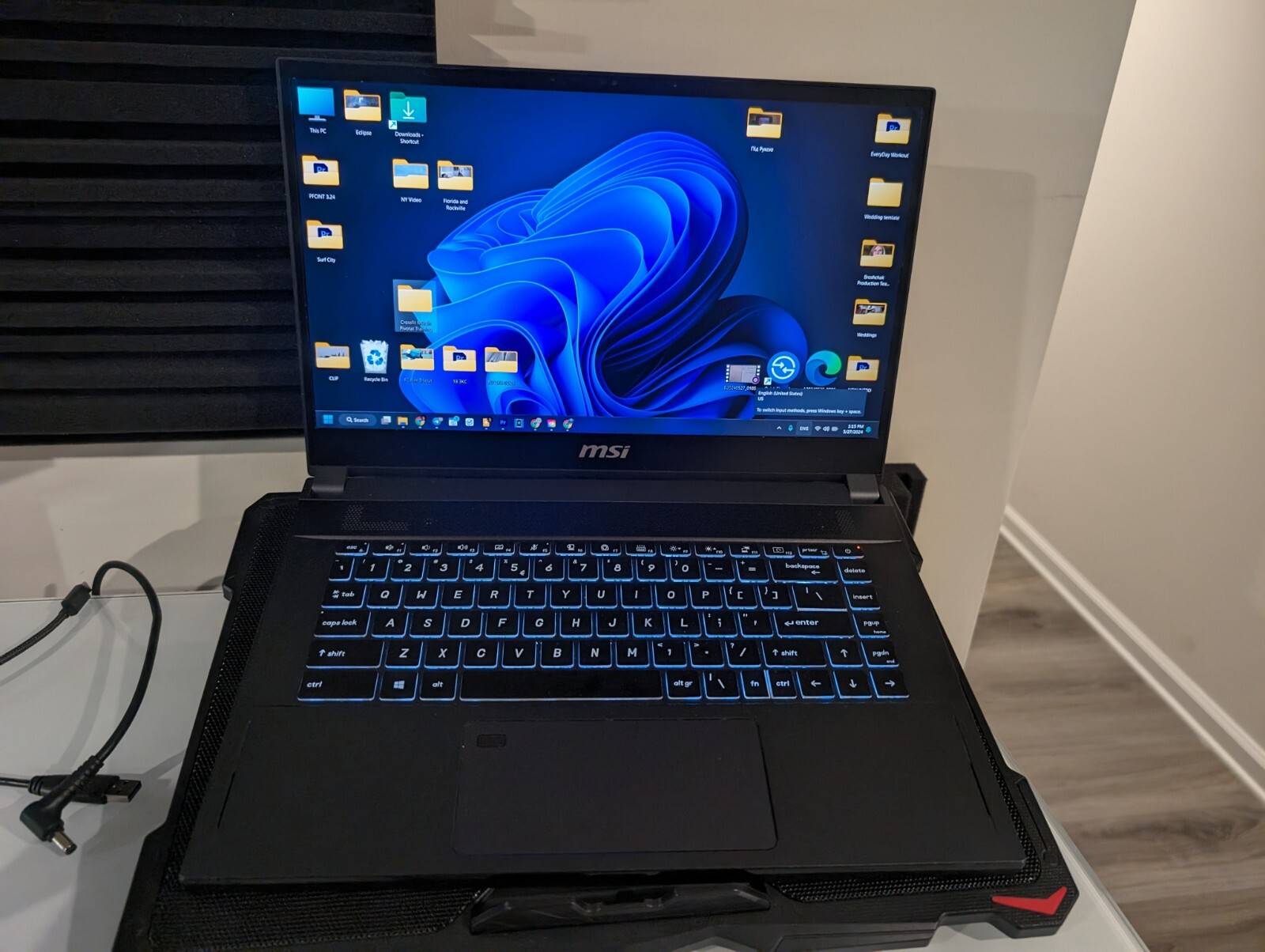 MSI Creator 15 15.6′ i7-10875H 3(1+2) TB SSD, 64 RAM DDR4, RTX 2070 Super