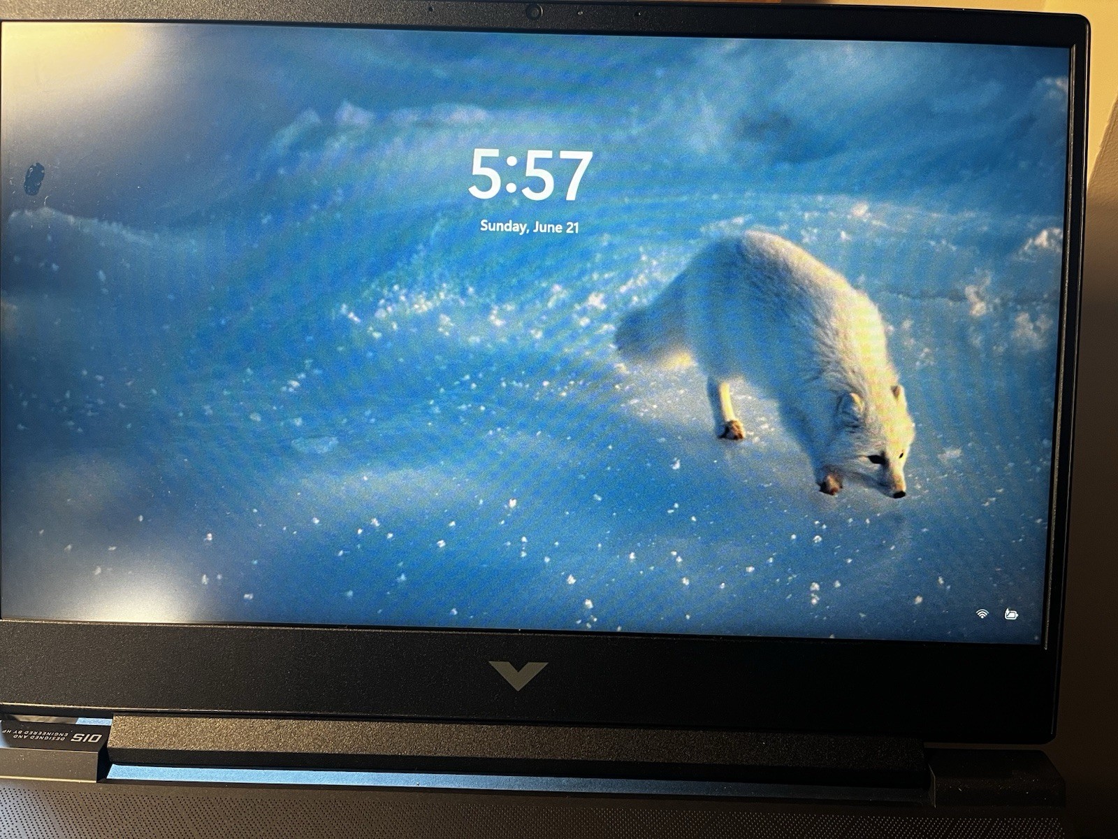 HP Pavilion Gaming Laptop 15-fb0121nr| Windows 11 Home| 8 GB with charger