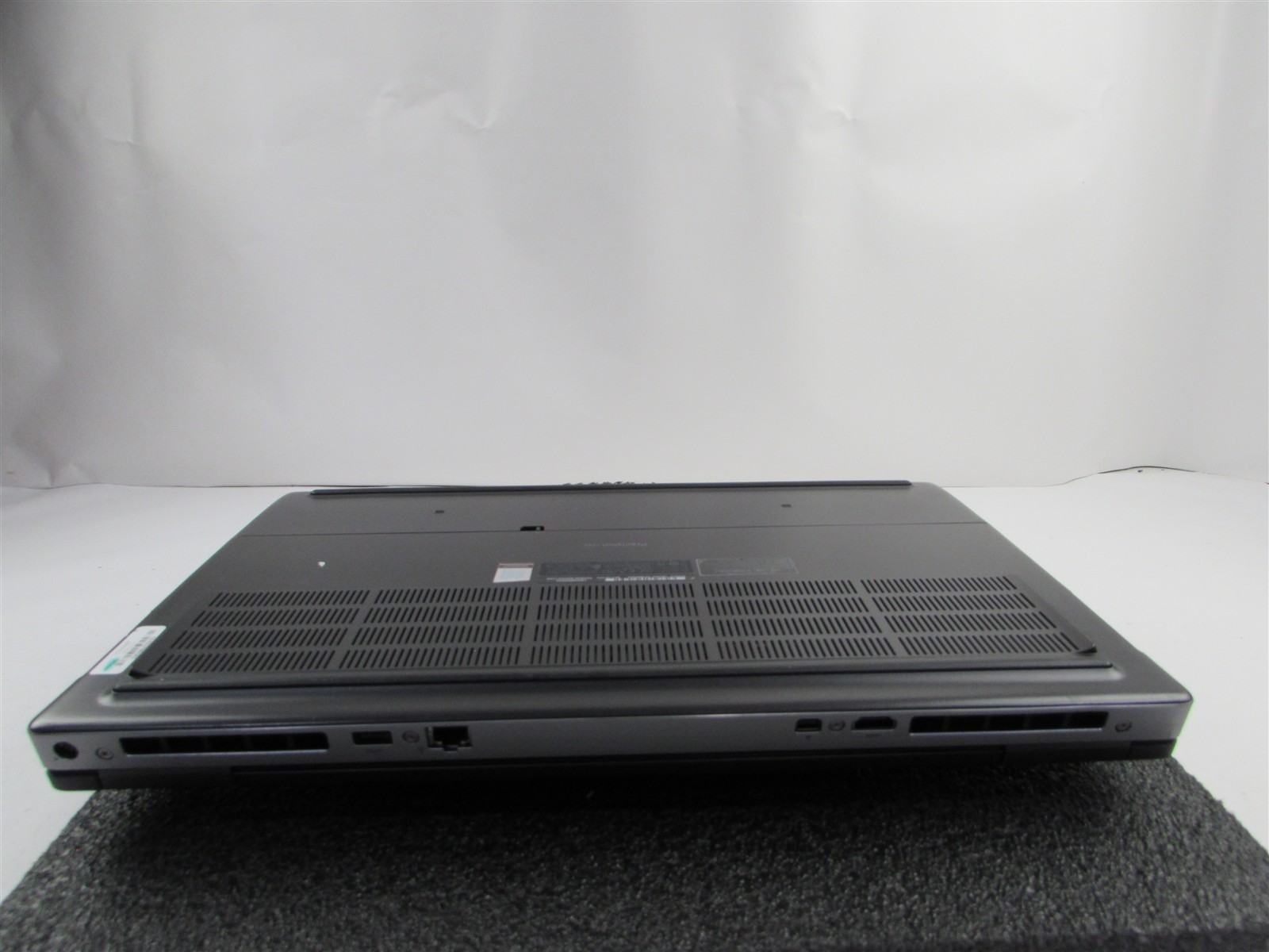 DELL PRECISION 7740 17.3″ I7-9750H NO SSD 64GB RAM NVIDIA RTX 4000 NO O.S