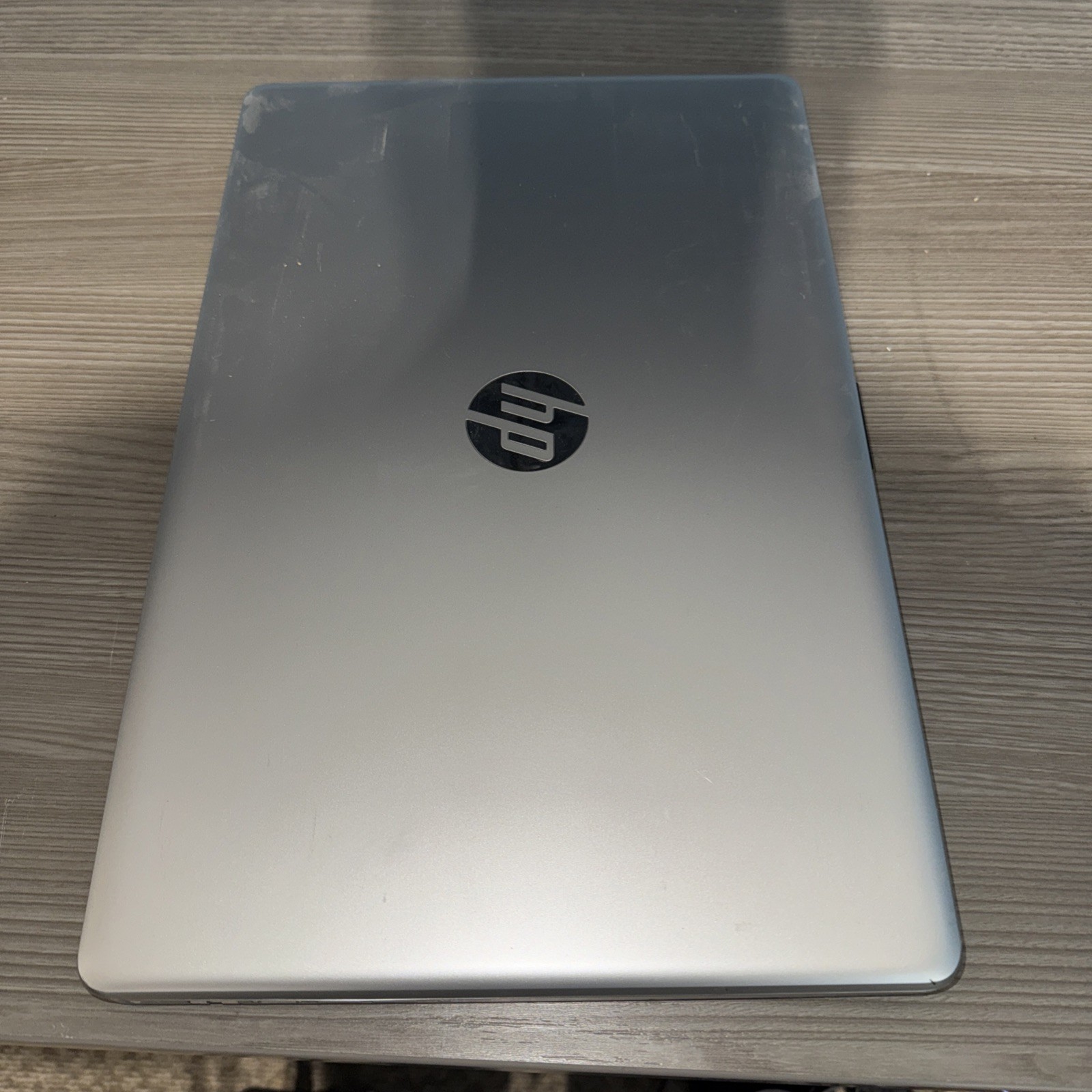 HP Laptop 17 – BY3XXX i5-1035G1 1.0GHz 8GB RAM NO SSD 17″ Laptop *READ*