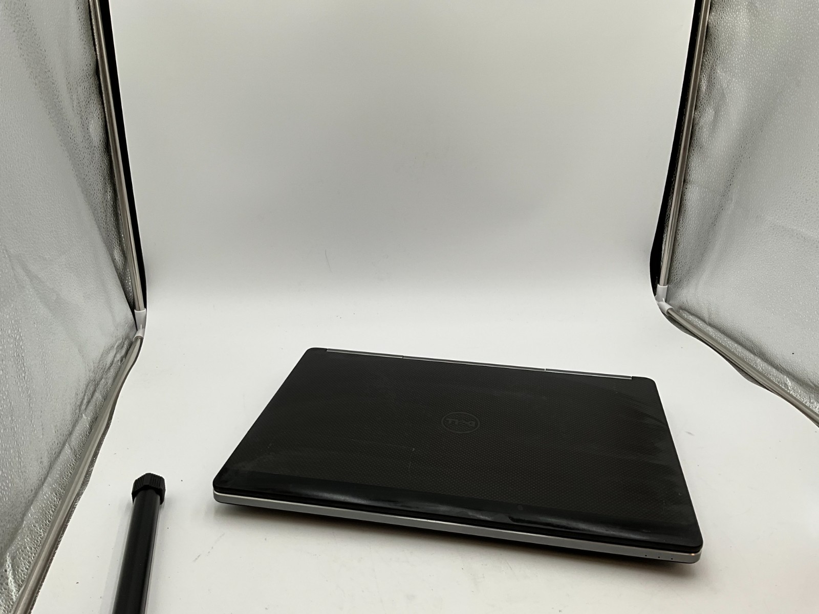 DELL Precision 7710 i7-6820HQ 32GB 512/500GB 17.3″ M3000M LAPTOP 7KGKWF2 NO OS