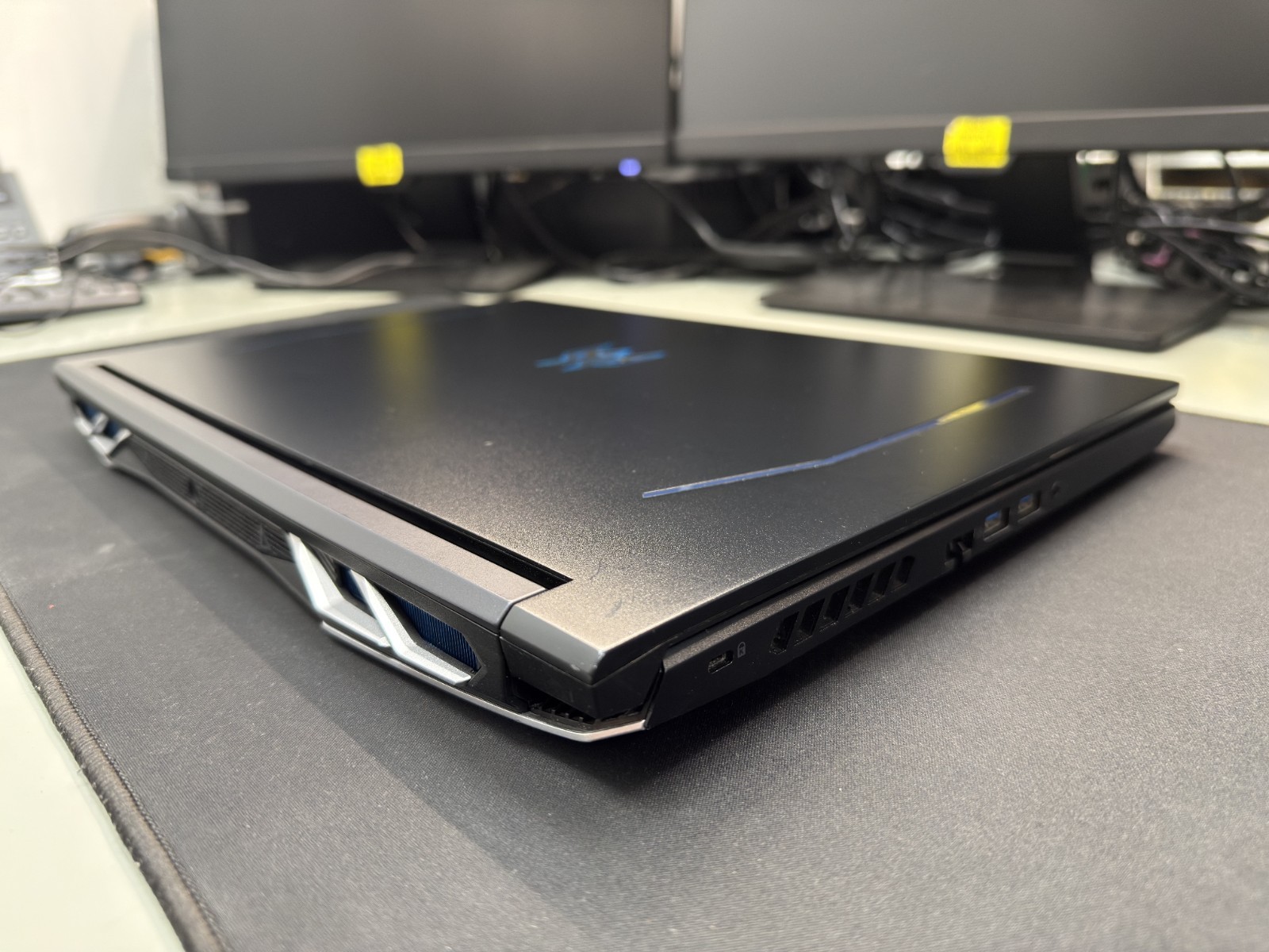 Acer Predator 300 Gaming Laptop – i7 / RTX 3060 / 17” 144Hz