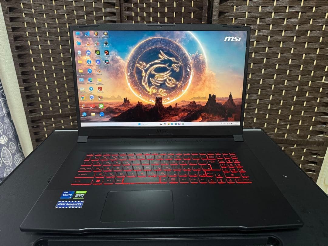 MSI Katana GF76 17.3″ Gaming Laptop Intel i7-11800H RTX 3050 Ti 16GB 512GB SSD