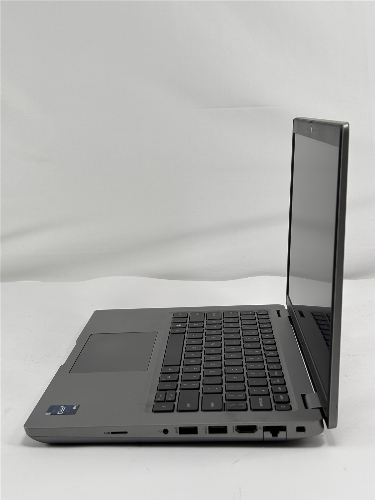 Dell Latitude 5431 14″ 16GB 256GB SSD Intel Core i7-1270P Business Laptop