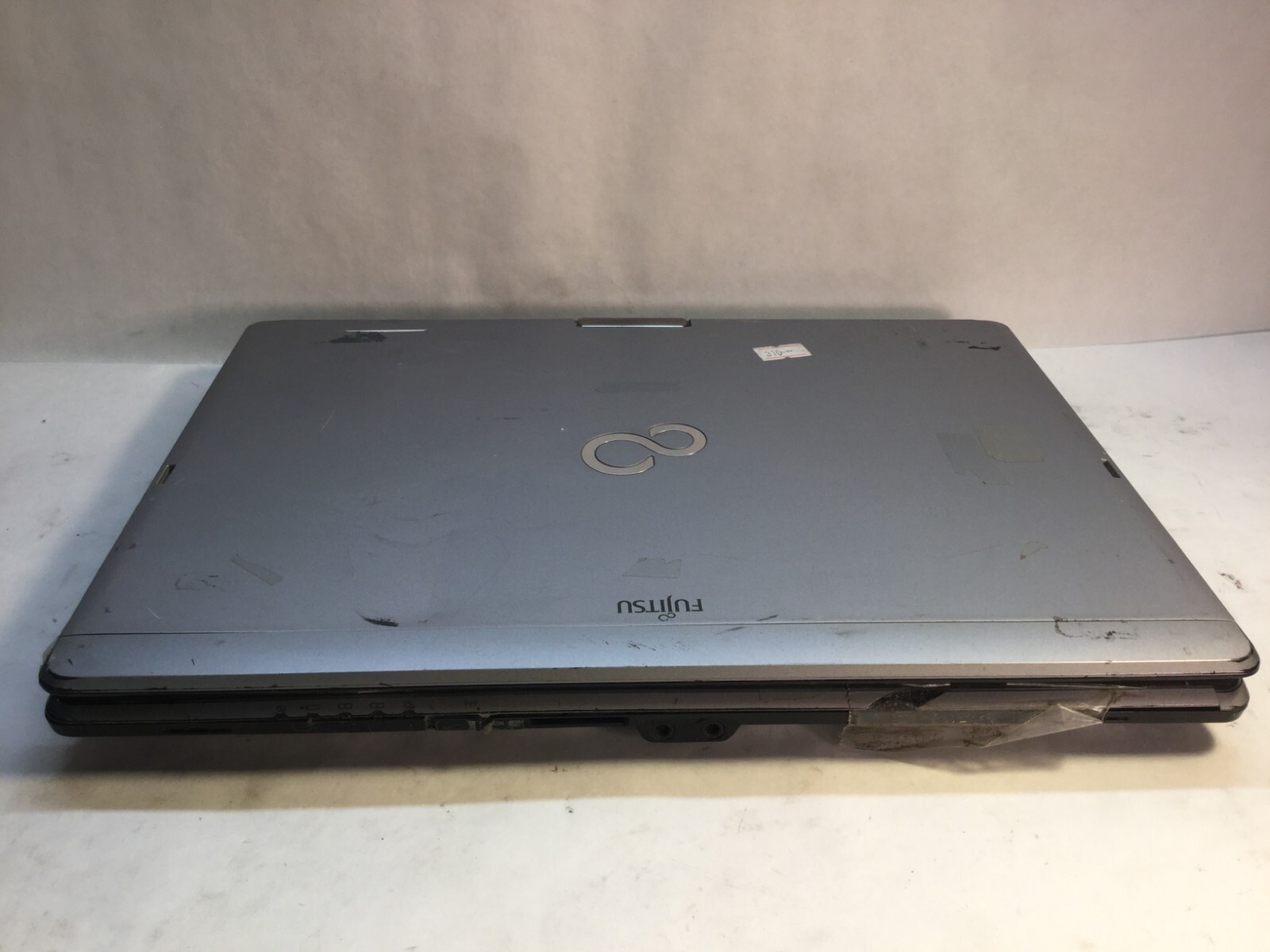 Fujitsu Lifebook T732 13″ Laptop Intel Core i5 3rd Gen-POWERS/CRACKED SCREEN -MZ