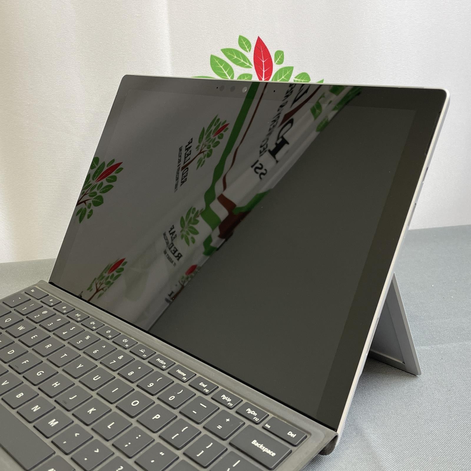 Microsoft Surface Pro 7+ (1960) Core i7-1165G7, 16 GB, 1TB NVMe, W11P | Grade B