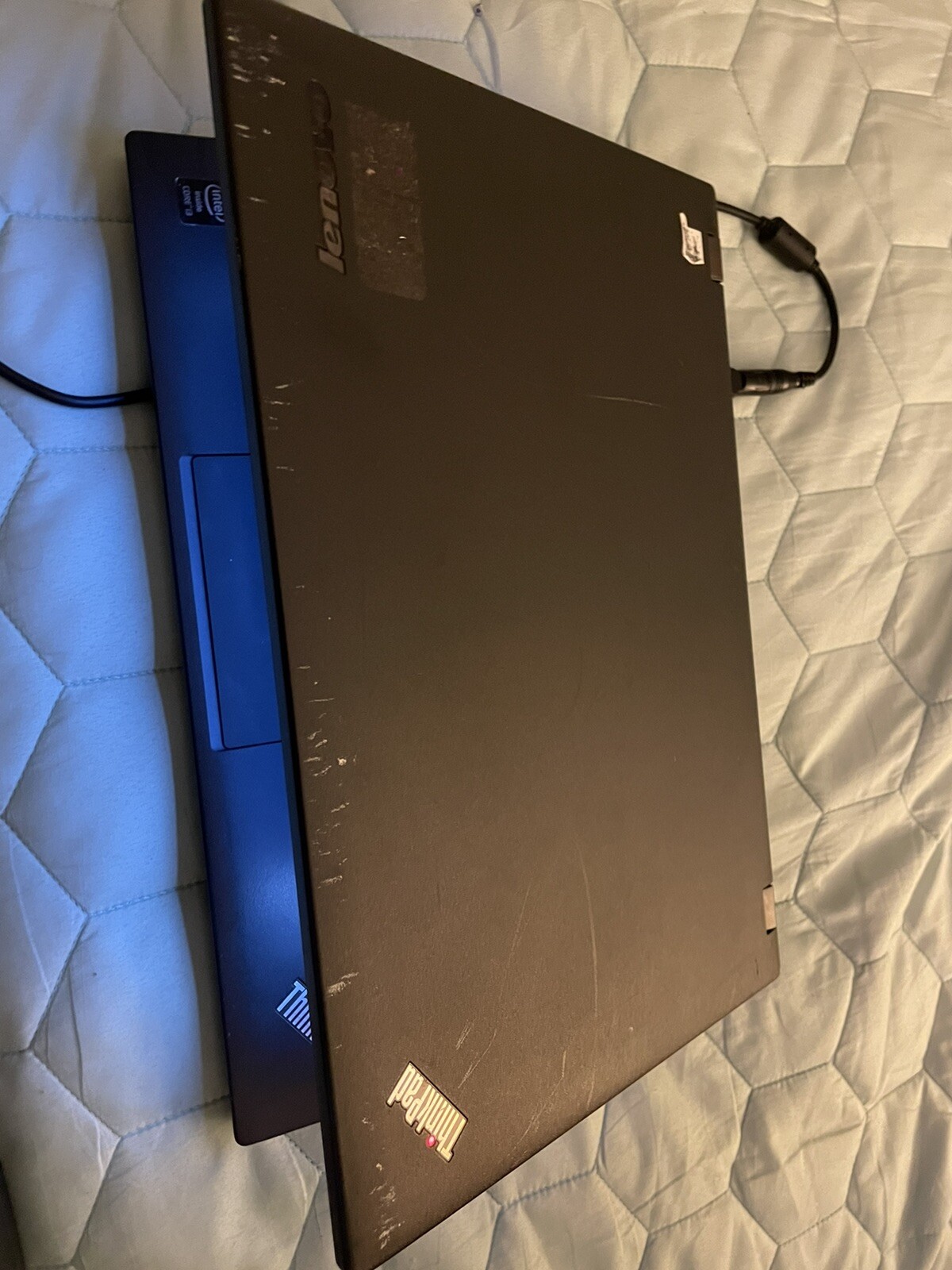 Lenovo Thinkpad E470 14″ (256GB SSD, Intel Core i3 7th Gen., 2.40 GHz, 4GB)…