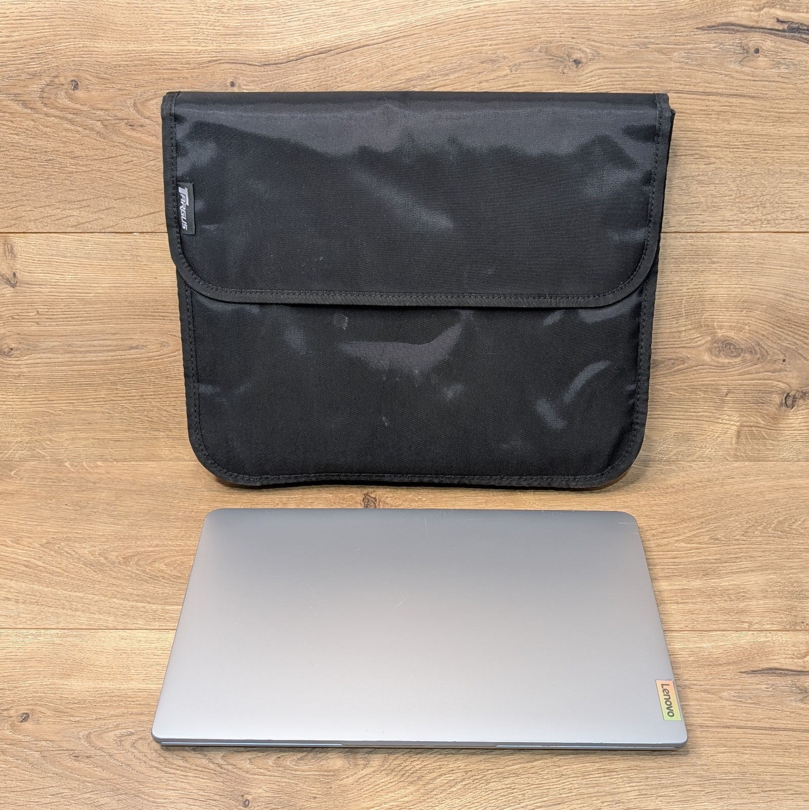 Lenovo IdeaPad 1i 14” (Intel Pentium Silver N5030 1.1GHz 4GB RAM 128GB eMMC)